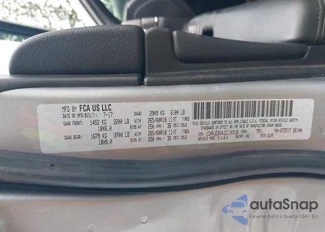 2018 Jeep Grand Cherokee Limited 4X2 from USA, damaged, VIN 1C4RJEBG4JC110318